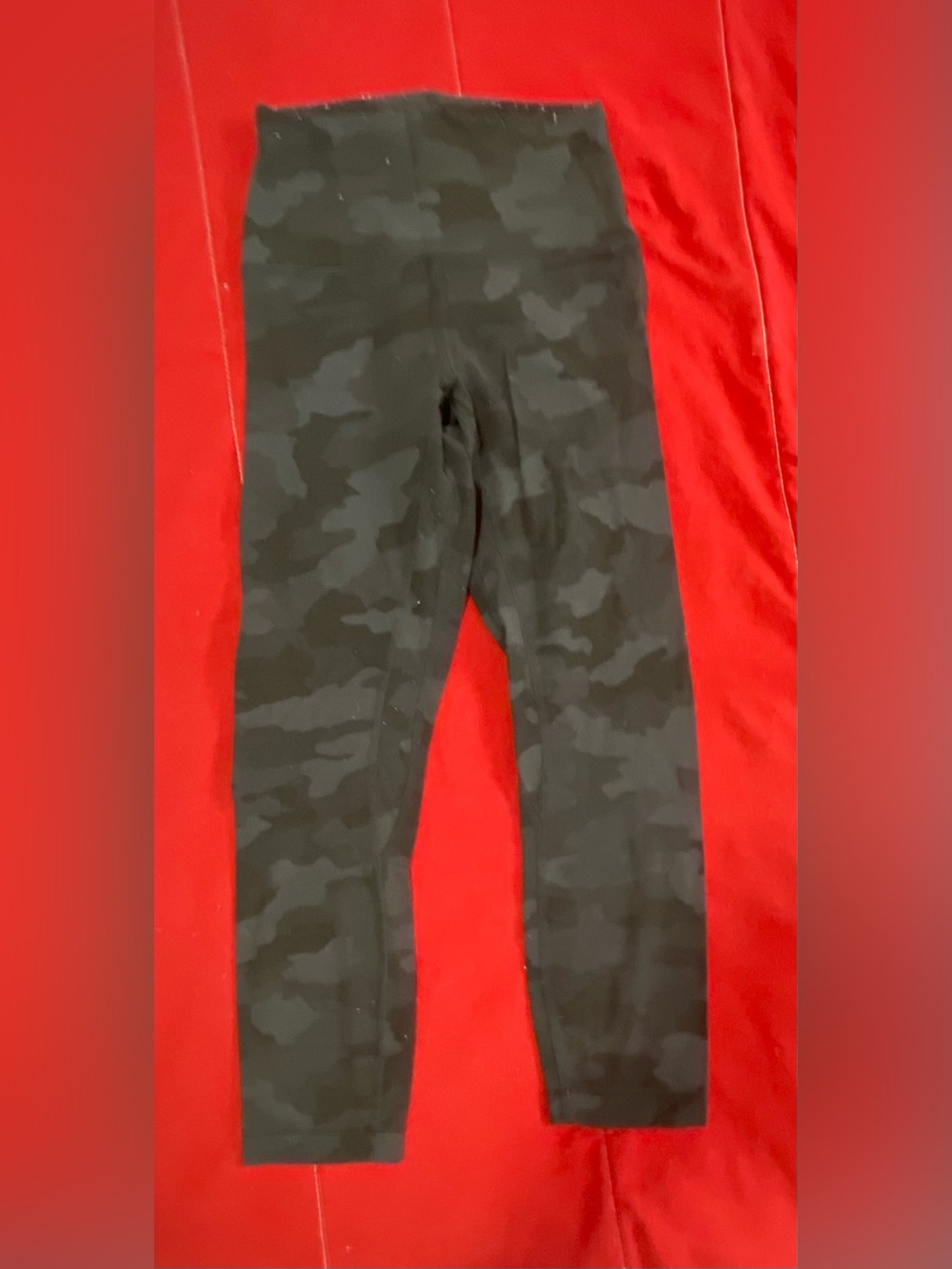 lululemon athletica Girls' Dark Gray Camo Leggings